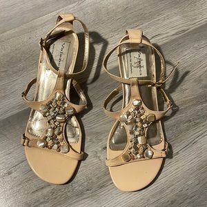 Valenci Fancy shell  shoes size 8